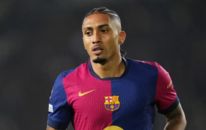  Al Hilal mira Raphinha e prepara oferta bilionária ao Barcelona