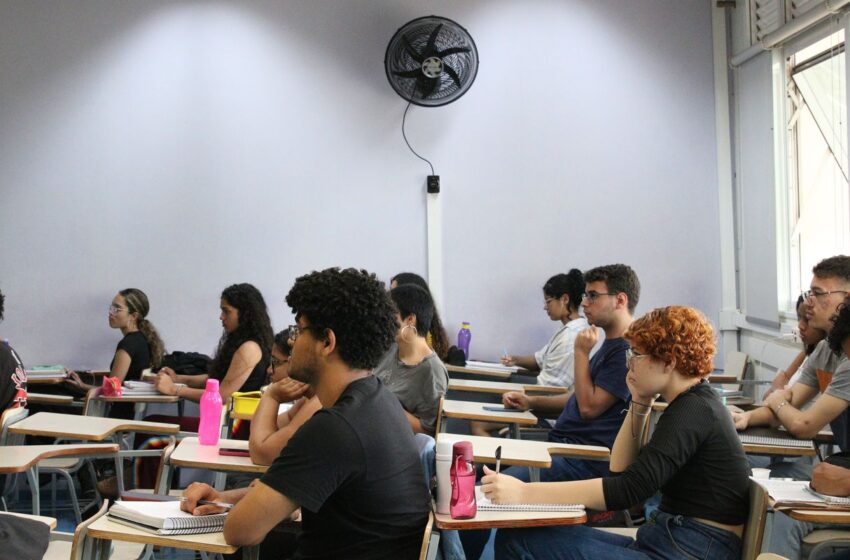  Unesp remarca prova de vestibular de inverno após falta de energia