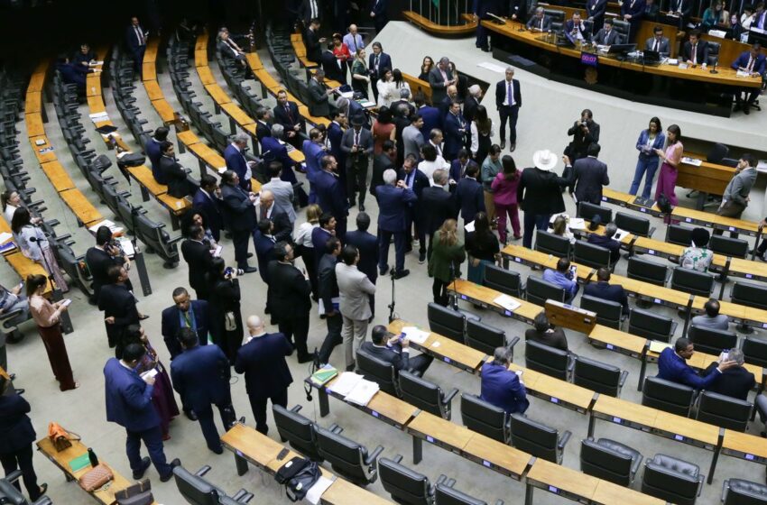  Congresso dá 10 dias para governo ter alternativa ao aumento do IOF