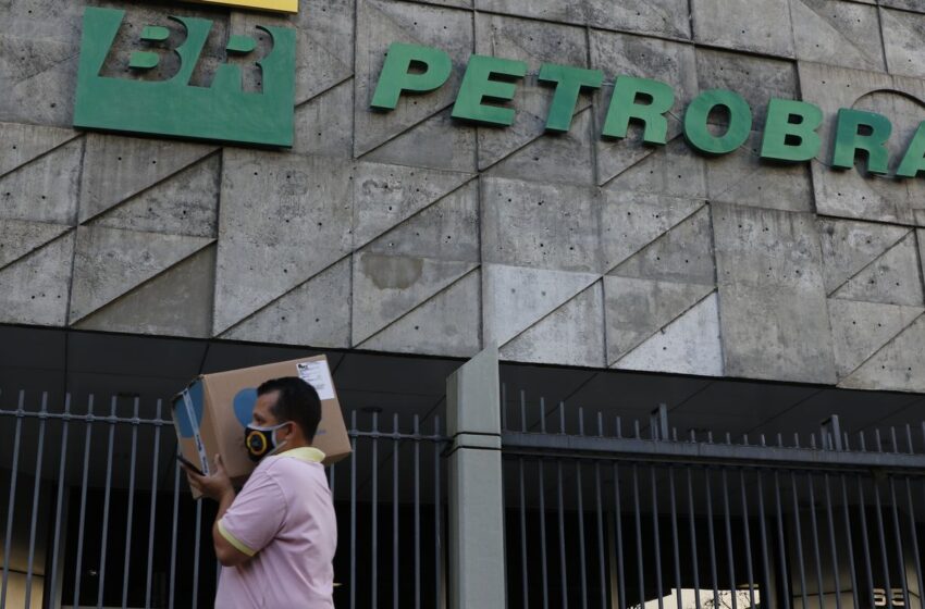  Petrobras assina acordo e reassumirá duas fábricas de fertilizantes