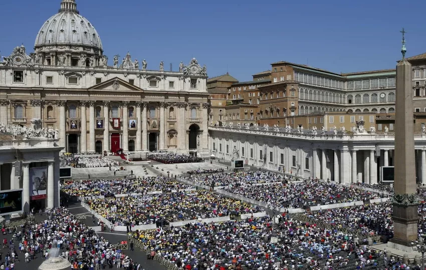  Saiba onde assistir à missa do conclave nesta quarta-feira (7)