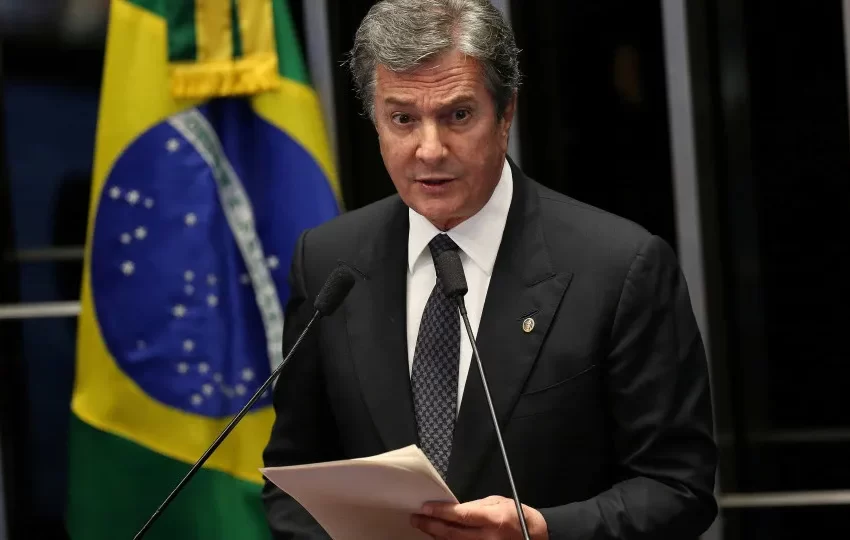  Collor cumpre prisão domiciliar em cobertura avaliada em R$ 9 milhões em Maceió