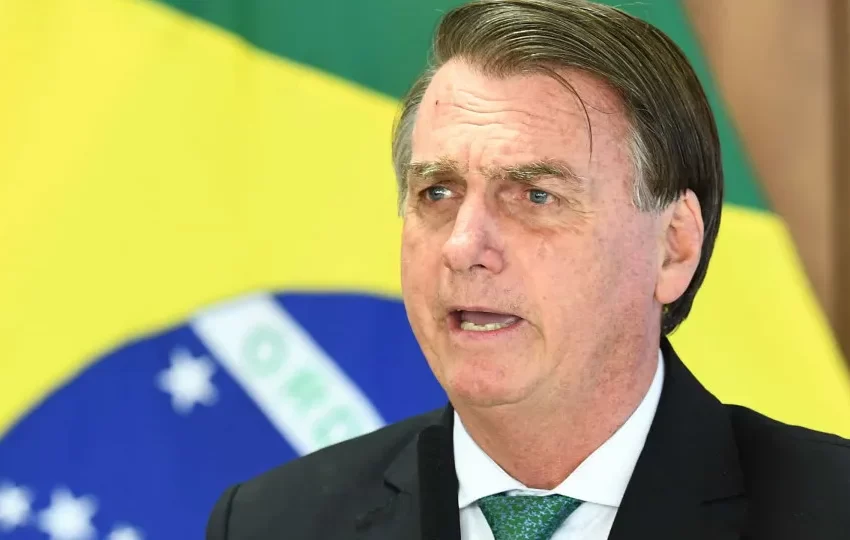  Bolsonaro deixa UTI, mas segue sem previsão de alta hospitalar