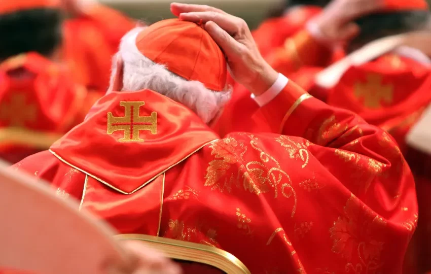  O Conclave que quase dividiu a Igreja Católica em duas