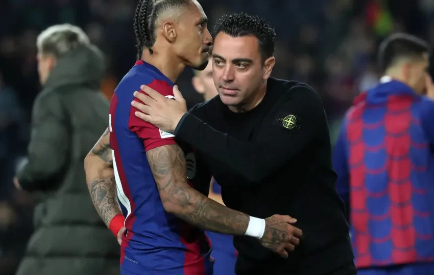  Xavi não confiava em mim”, diz Raphinha sobre passagem pelo Barça