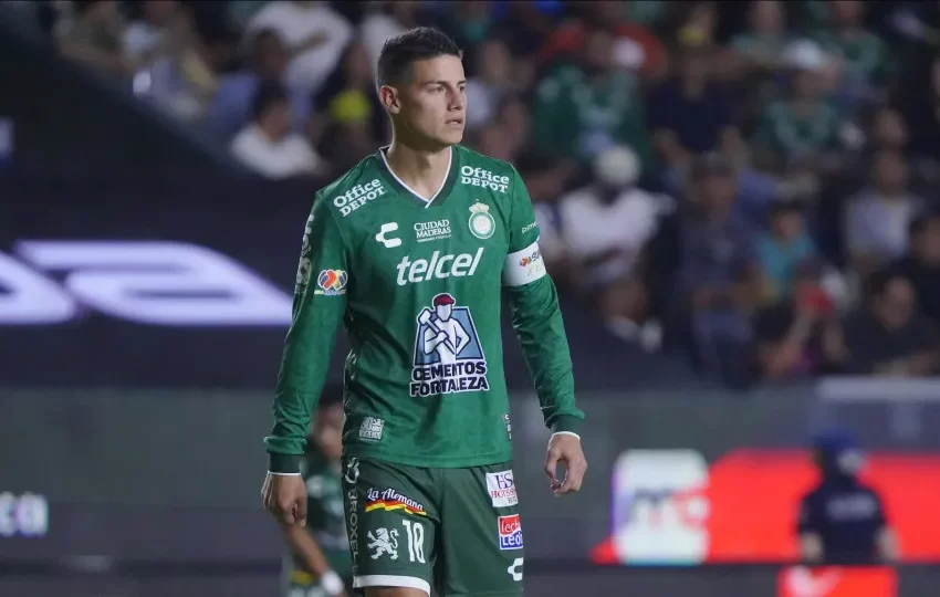  Excluído do Mundial, nome do clube de James Rodríguez ainda aparece na taça