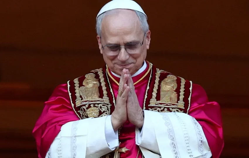  Meu pai foi muito importante para eu me tornar padre, disse novo papa Leão 14