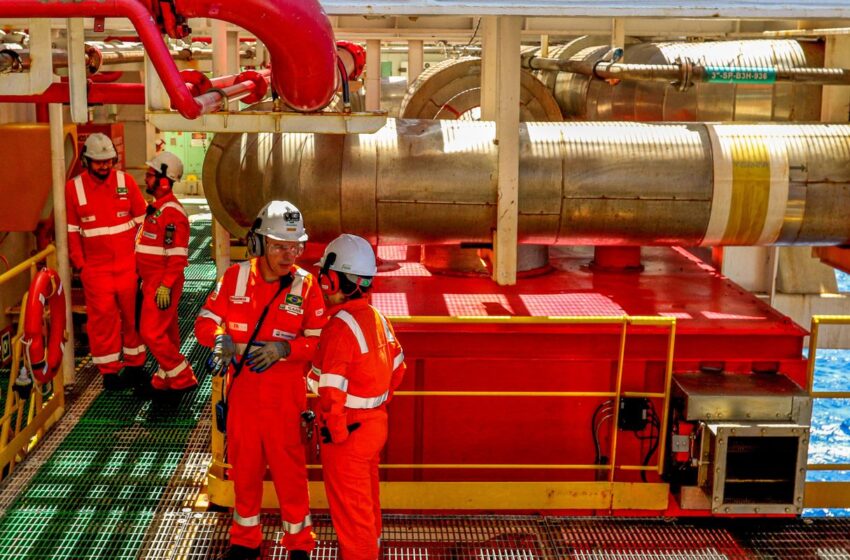  Produção de óleo e gás do pré-sal bate recorde em abril