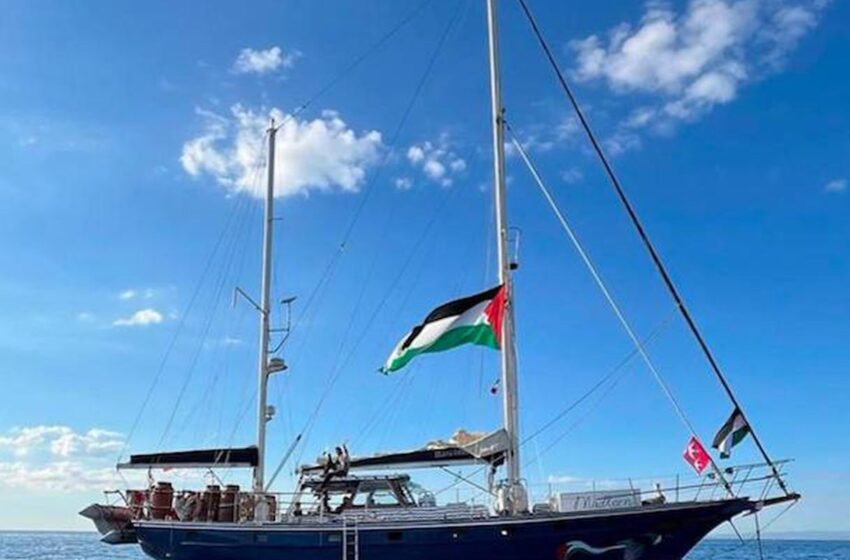  Israel diz que impedirá barco com ativistas de chegar a Gaza