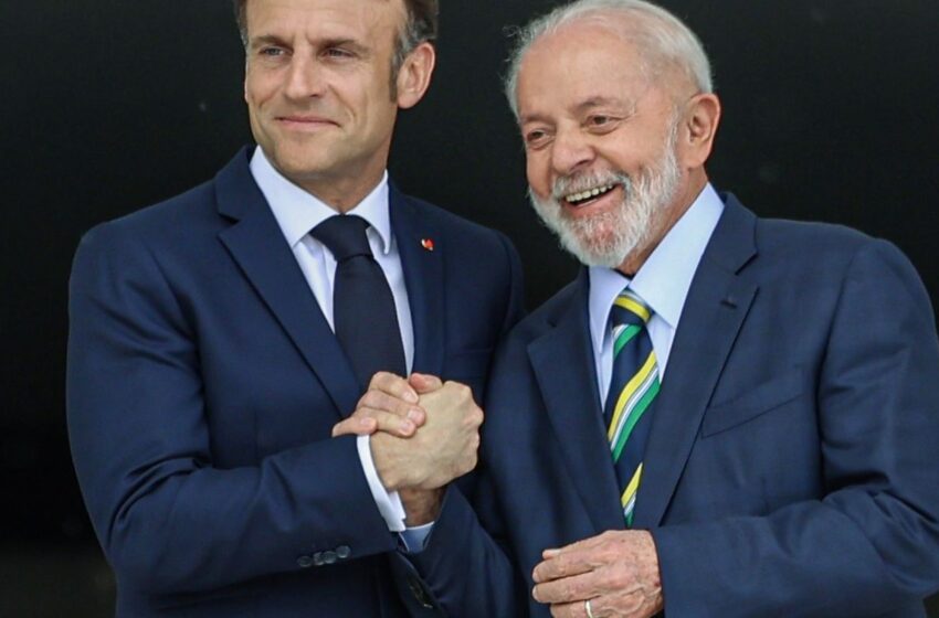  Lula pede que Macron “abra seu coração” para acordo com Mercosul
