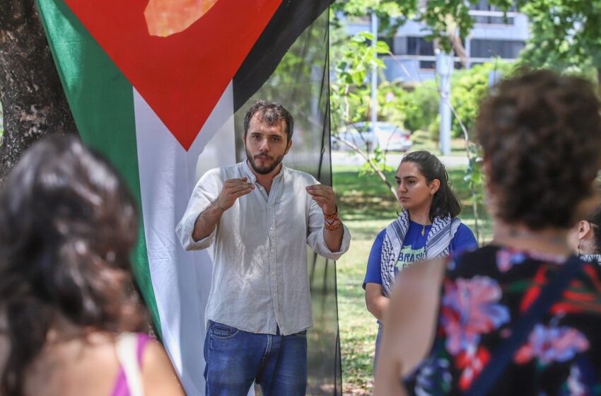  Ativista Thiago Ávila está a caminho do Brasil, diz Freedom Flotilla