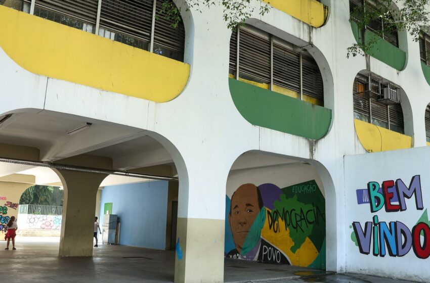  Cieps completam 40 anos como projeto de referência para educação