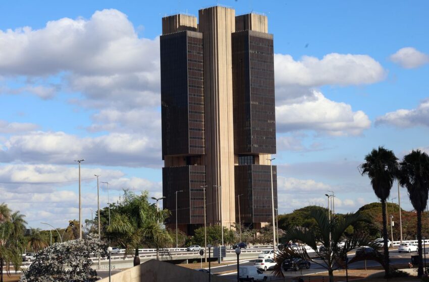  BC só publicará nova carta em abril, caso IPCA continue acima do teto