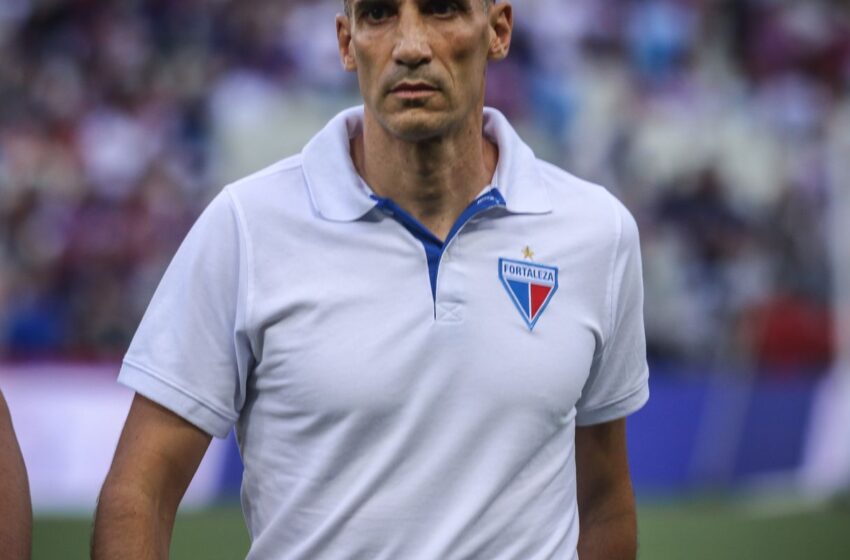 Fortaleza demite técnico Juan Pablo Vojvoda após 4 temporadas