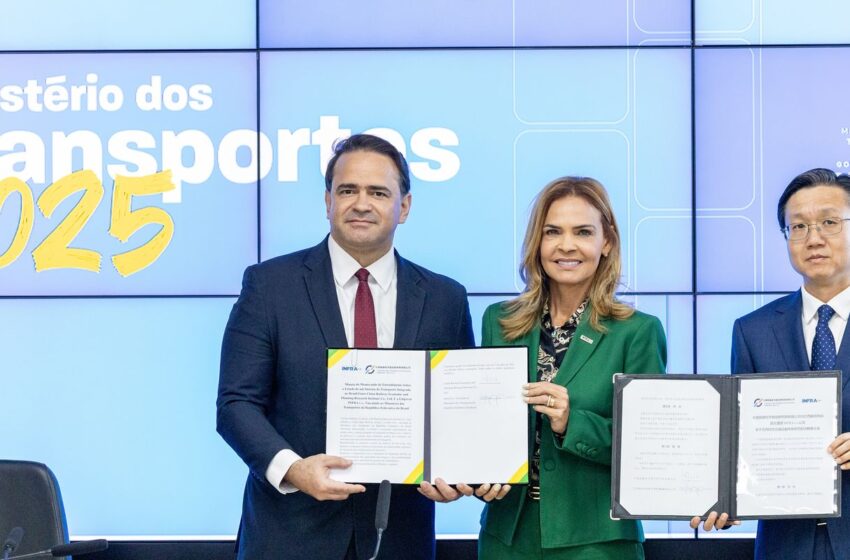  Brasil e China assinam acordo para estudar ferrovia até o Peru