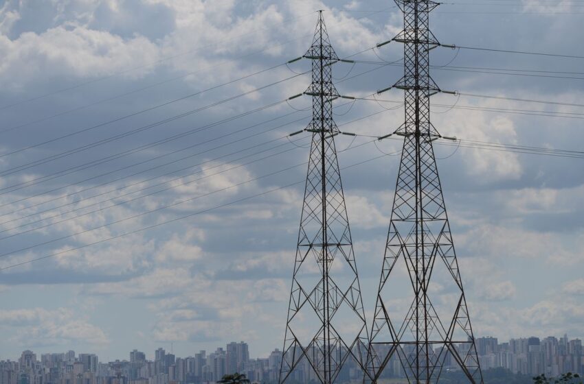  Nova MP tenta evitar alta na conta de luz após derrubada de vetos