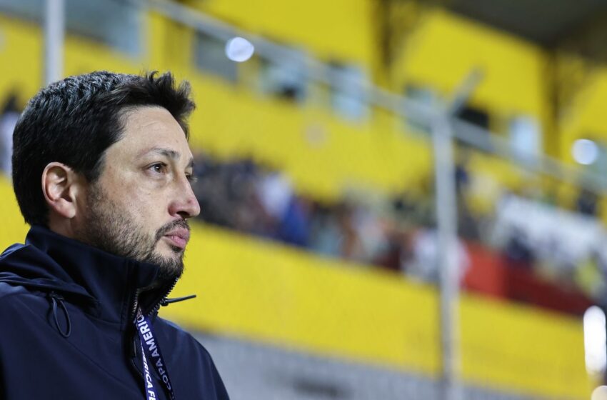  Adaptação à altitude refletirá no desempenho da seleção, diz Elias