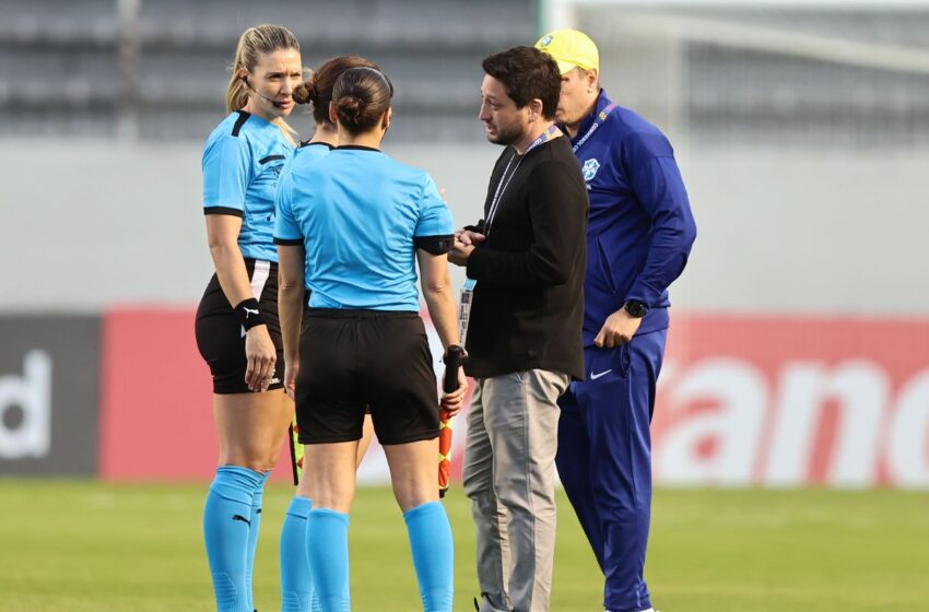  Arthur Elias cobra Conmebol por estrutura da Copa América Feminina