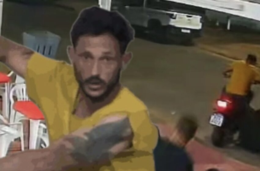  VEJA O VÍDEO: Homem Furta Moto em Lanchonete e Acaba Preso com Drogas