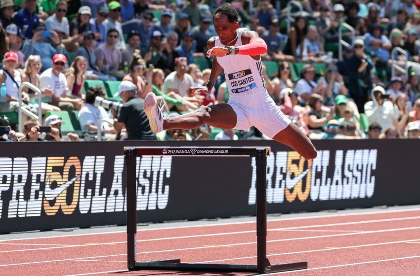  Alison dos Santos supera campeão olímpico em palco de título mundial