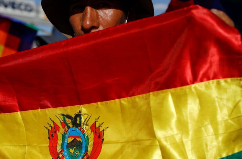  Bolívia: direita lidera pesquisas para presidência após 19 anos