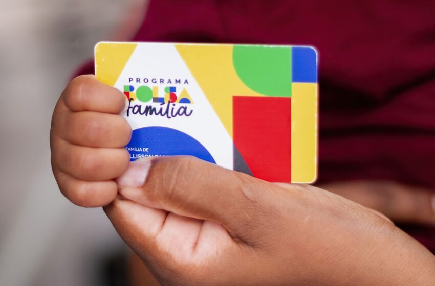  Caixa paga Bolsa Família a beneficiários com NIS de final 2