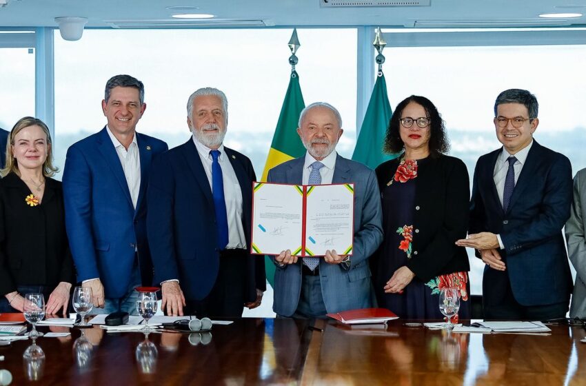  Lula sanciona liberação de R$ 22 bi de fundo para ciência e tecnologia