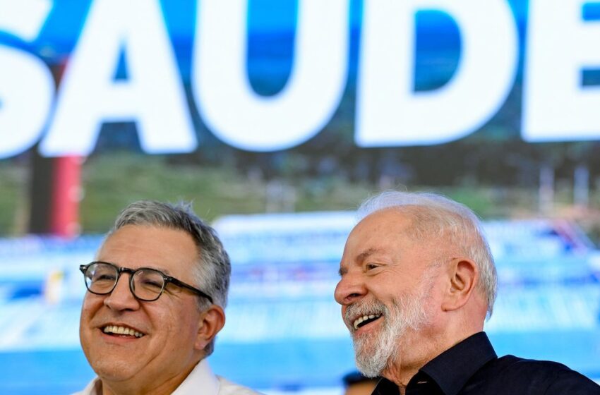  Lula defende Mais Médicos e relação com Cuba após sanção dos EUA