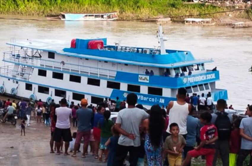  INSS usa barcos para orientar aposentados da Amazônia sobre descontos