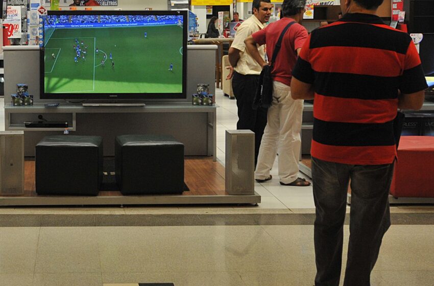  Vendas no comércio recuam 0,1% em junho, 3º mês seguido de queda