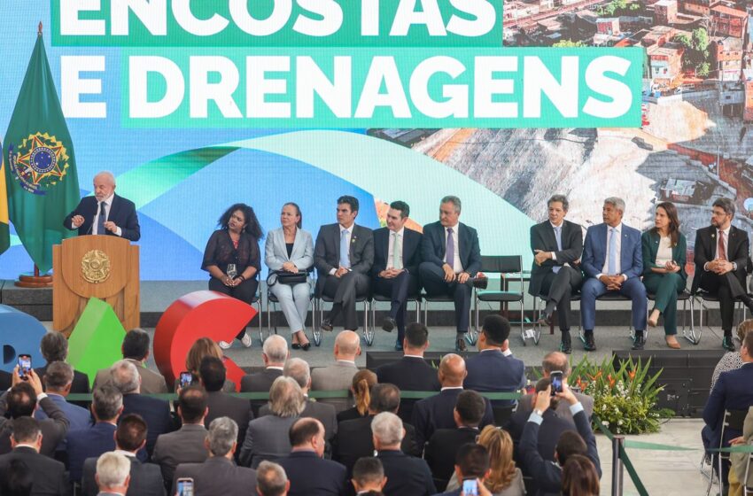  Governo anuncia R$ 11,7 bilhões do Novo PAC para drenagem e encostas