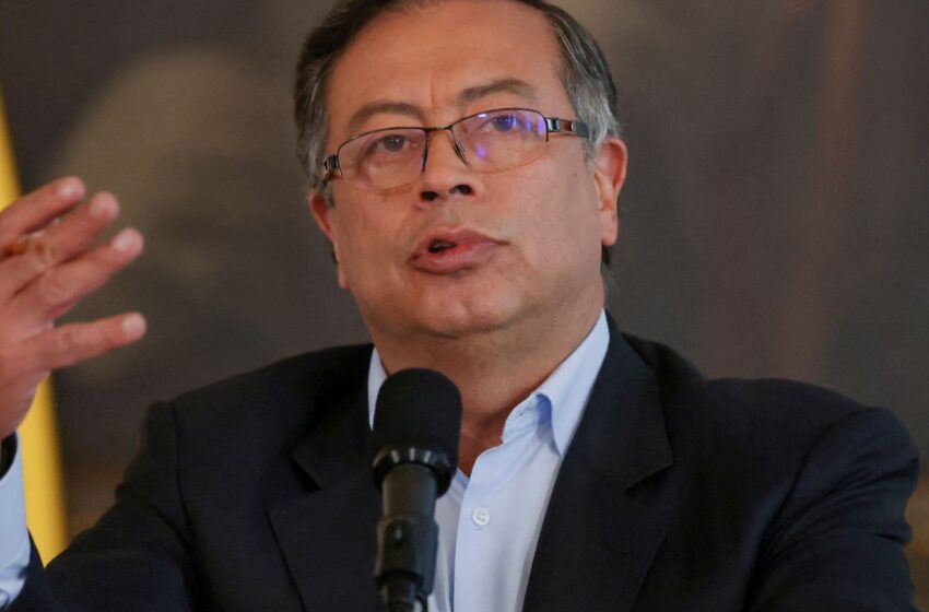  Estados Unidos revogam visto do presidente da Colômbia