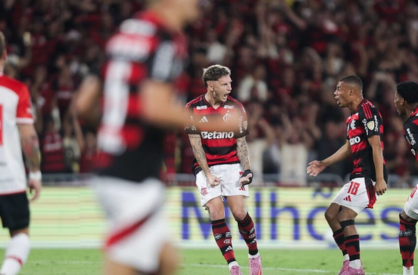  Com direito a gol relâmpago, Flamengo derrota Estudiantes no Maracanã