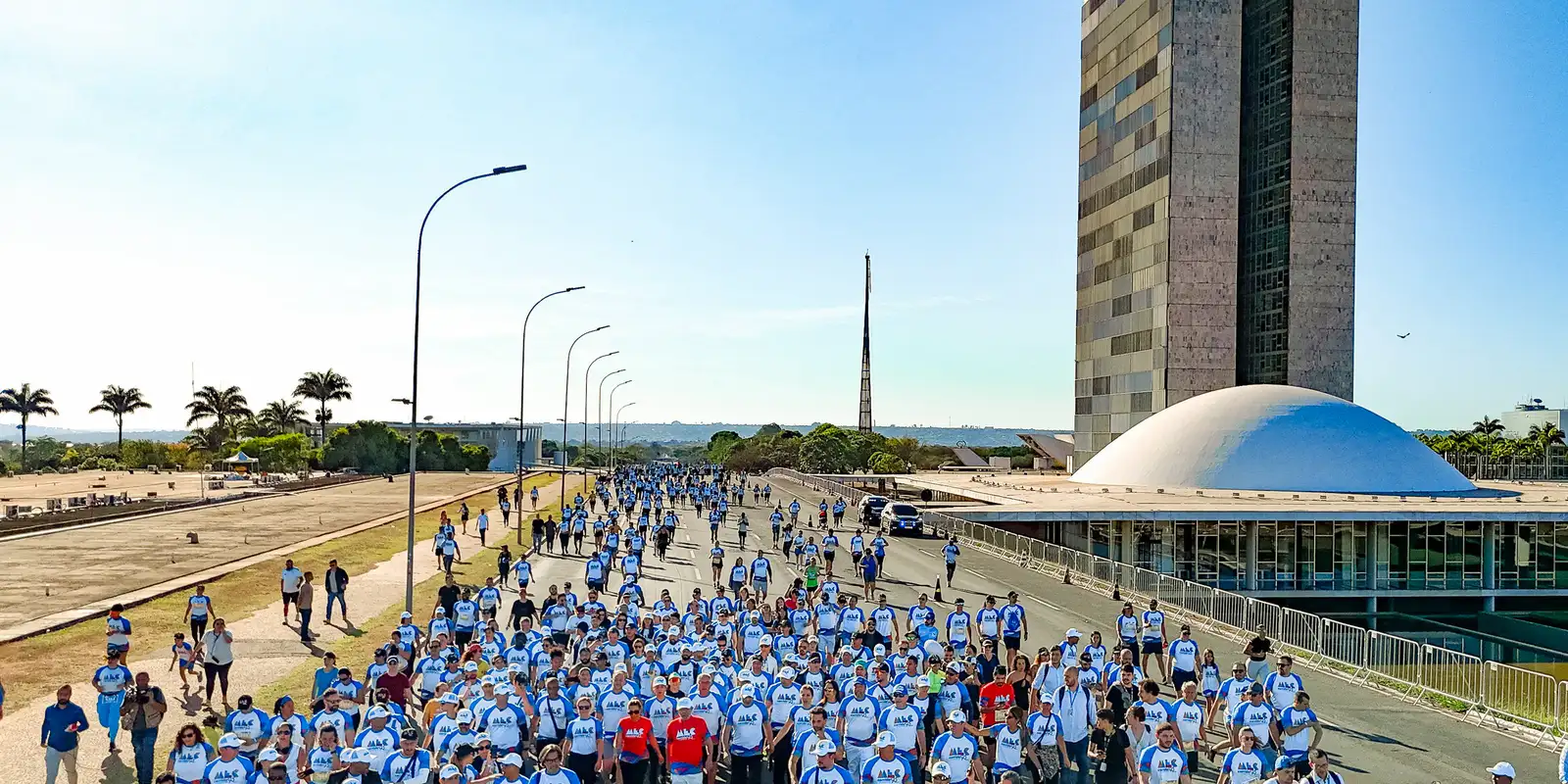  “Brasil será soberano pela educação”, diz Lula na corrida MEC 95 anos