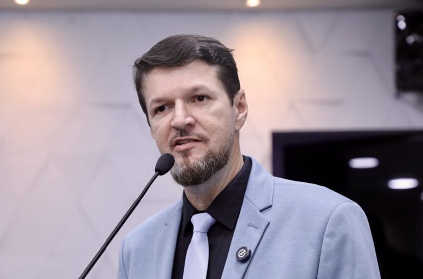  Vereador Anderson de Mattos é cobrado por moradores sobre manutenção de ponte no Rio Riachuelo