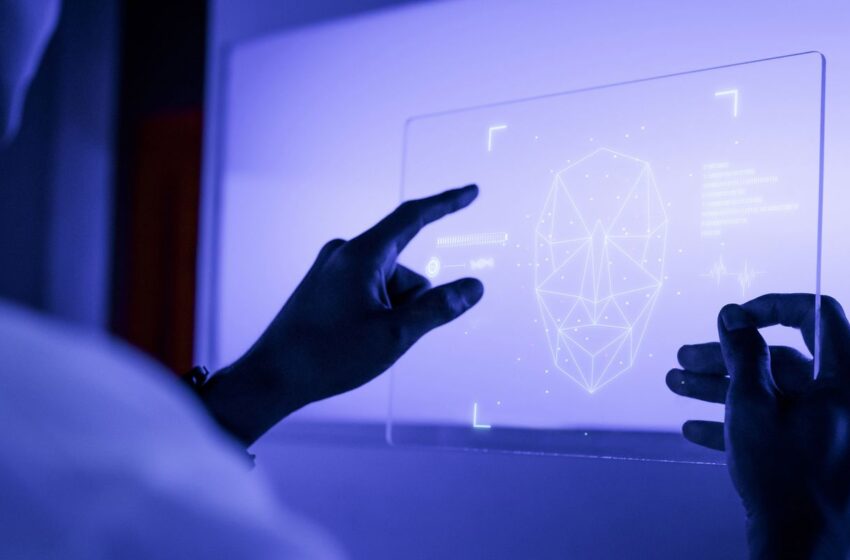  Inteligência artificial ameaça aprendizado da escrita, alerta autor