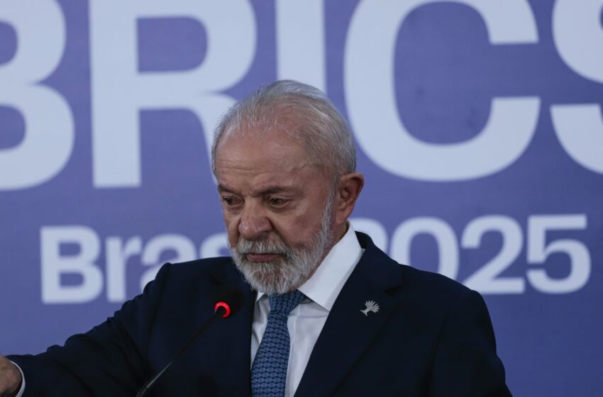  Líderes do Brics defendem ampliação de mecanismos de comércio no bloco