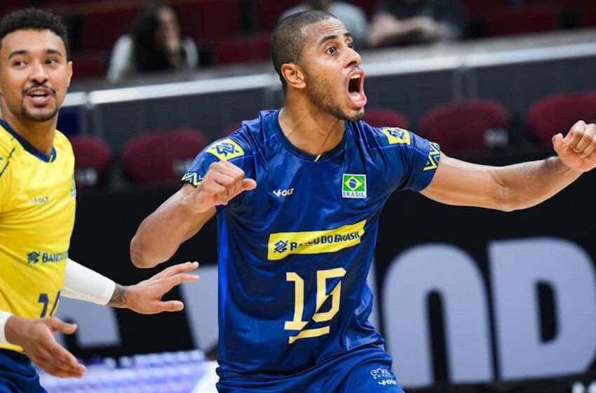  Brasil volta a vencer no Mundial e se garante nas oitavas de final