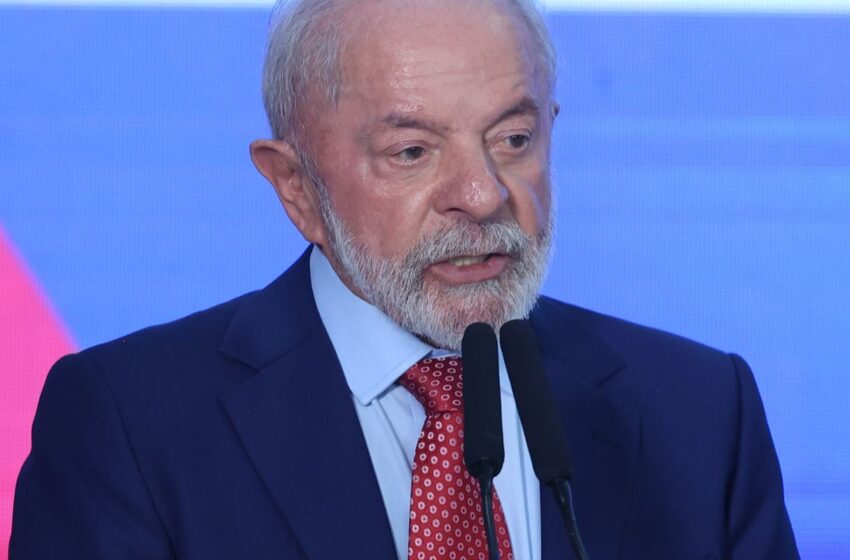  Lula defende que “nenhum presidente” deve dar palpite sobre Venezuela