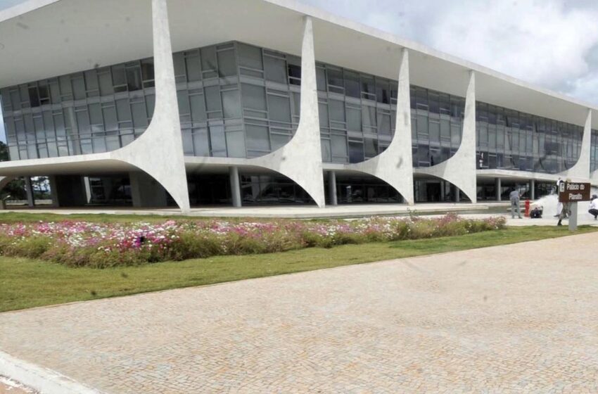  Lula elogia plebiscito sobre taxação de ricos e contra escala 6×1