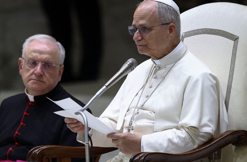  Papa Leão faz 1ª reunião com sobreviventes de abuso sexual na Igreja