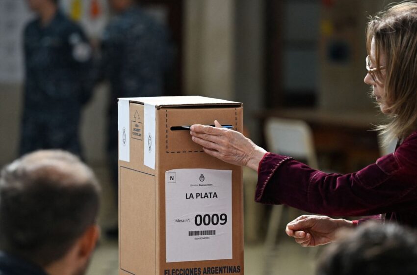  Argentinos vão às urnas para renovar Câmara e Senado