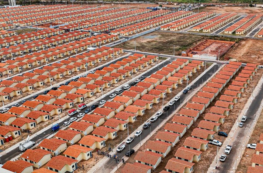  Governo entrega quase 3 mil casas em Imperatriz, no Maranhão