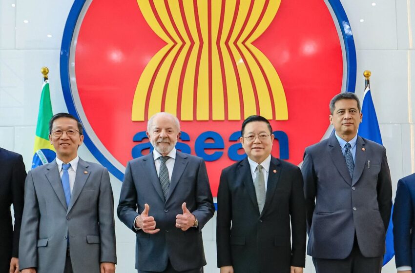  Lula quer Brasil na associação de países asiáticos