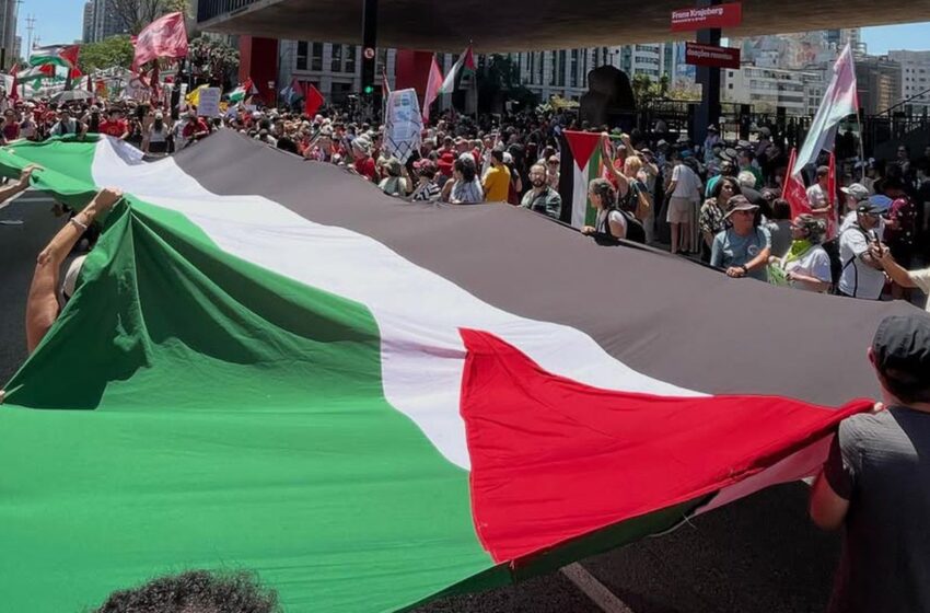  Ato pede libertação de ativistas de flotilha e medidas duras do Brasil