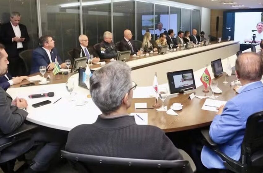  Sete governadores anunciam "Consórcio da Paz" após operação no Rio