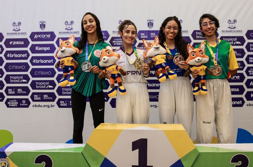  Atleta do taekwondo se despede de seu último JUBs com tricampeonato