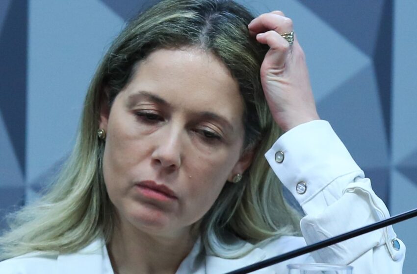  Mulher de ex-procurador-geral do INSS fica em silêncio na CPMI