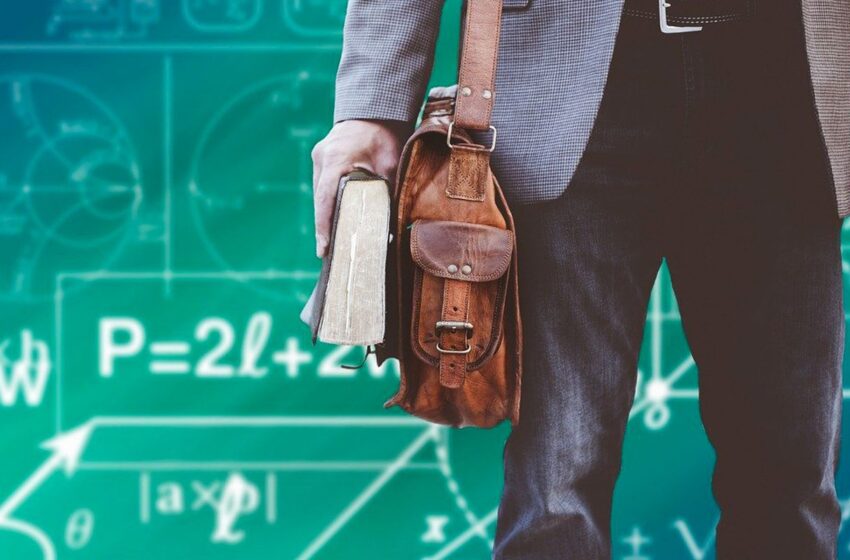  Professores do Rio denunciam escolas que não pagam salários