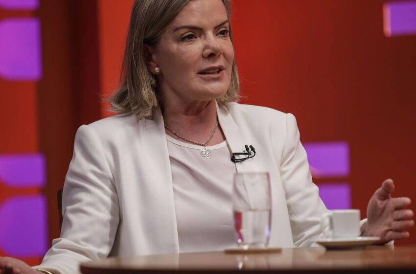  Gleisi: tipificação penal e apreensão de bens são inegociáveis em PL